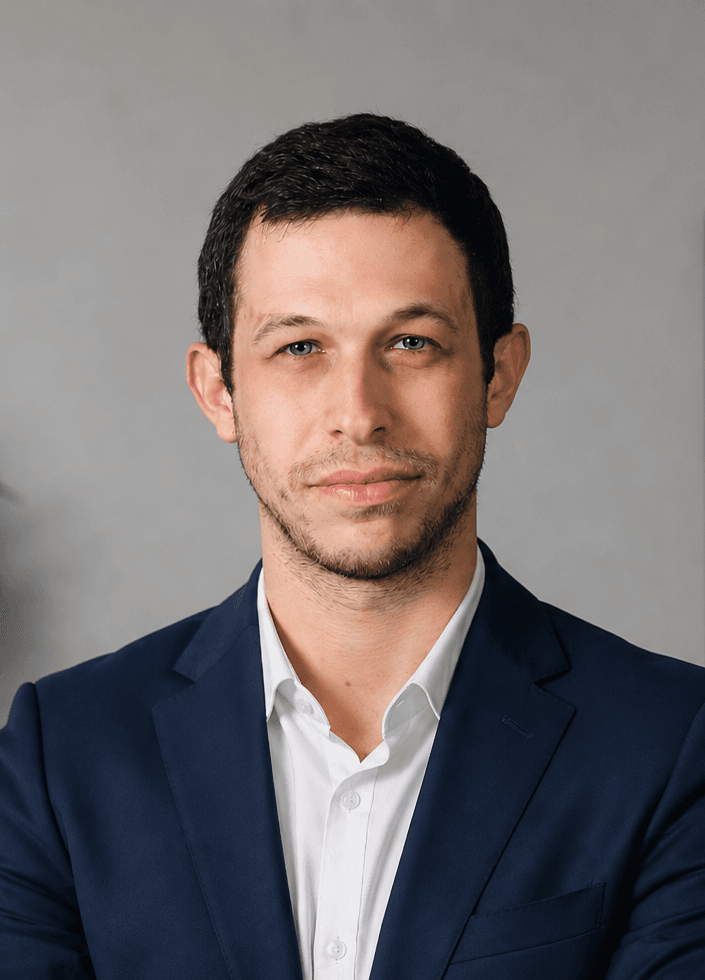 אריאל לפיד, שמאי מקרקעין וכלכלן
