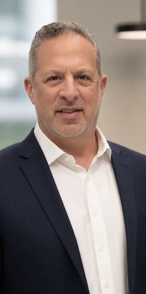 יעקב לפיד, בעלים ומנהל · שמאי מקרקעין ועורך דין